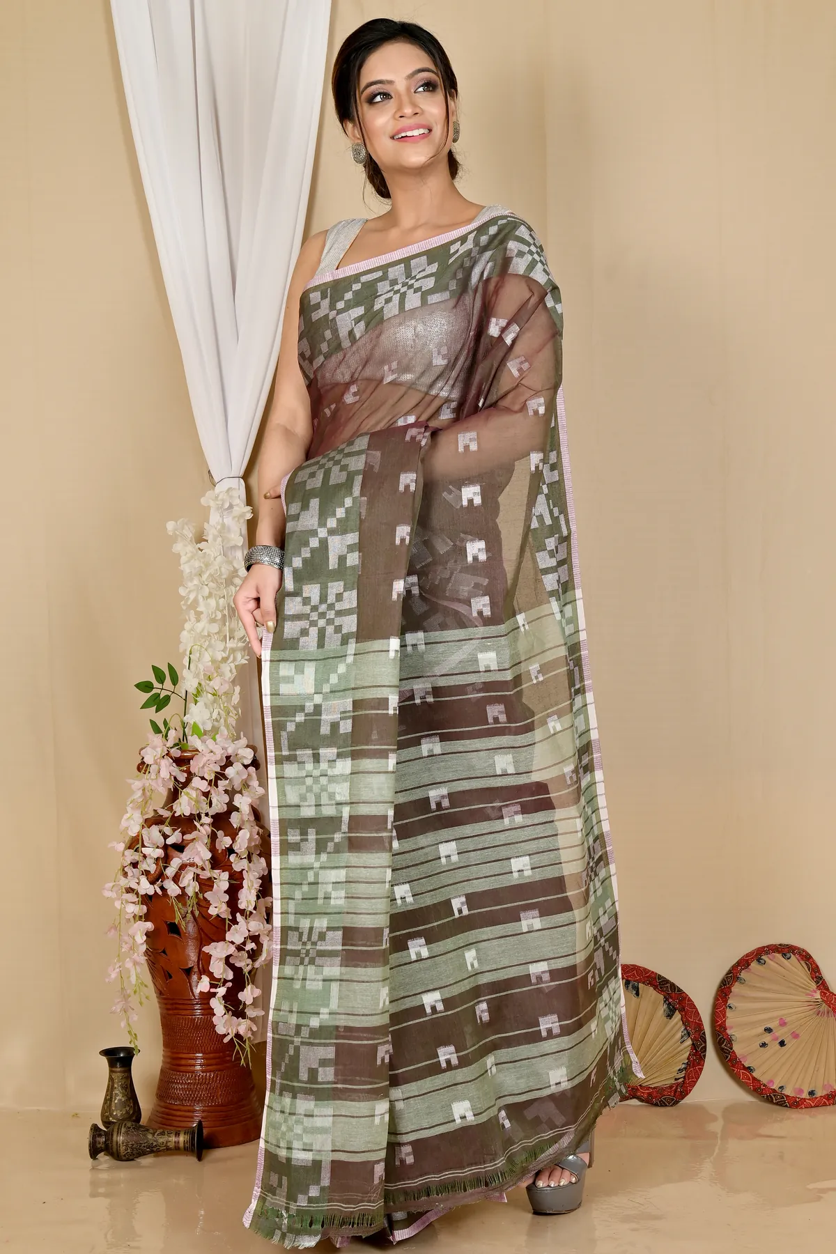DipDiya Pure Cotton Brown Aptuk Effortless Tradition Tant Sarees