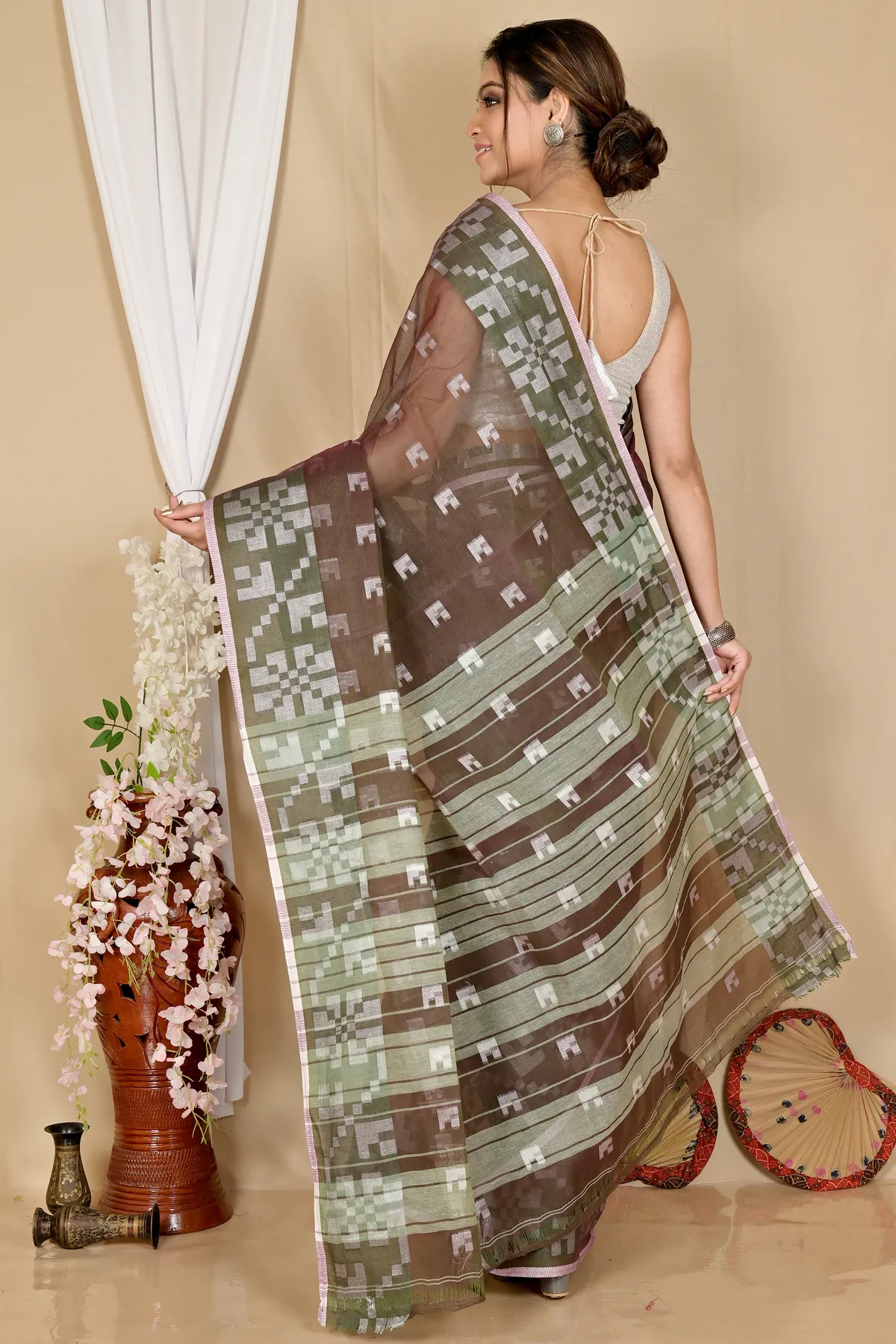 DipDiya Pure Cotton Brown Aptuk Effortless Tradition Tant Sarees