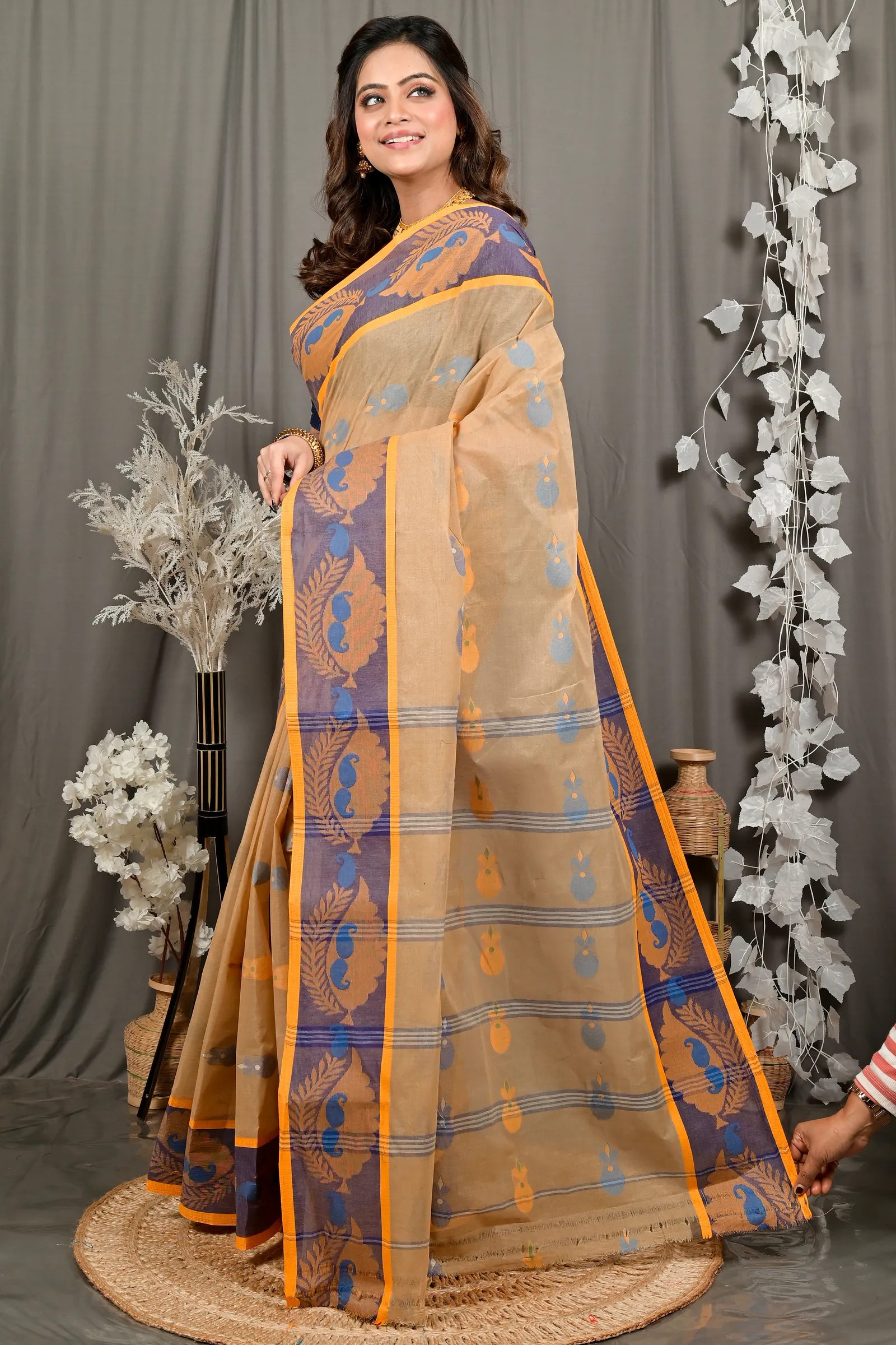 DipDiya Pure Cotton Brown Debui Effortless Tradition Tant Sarees