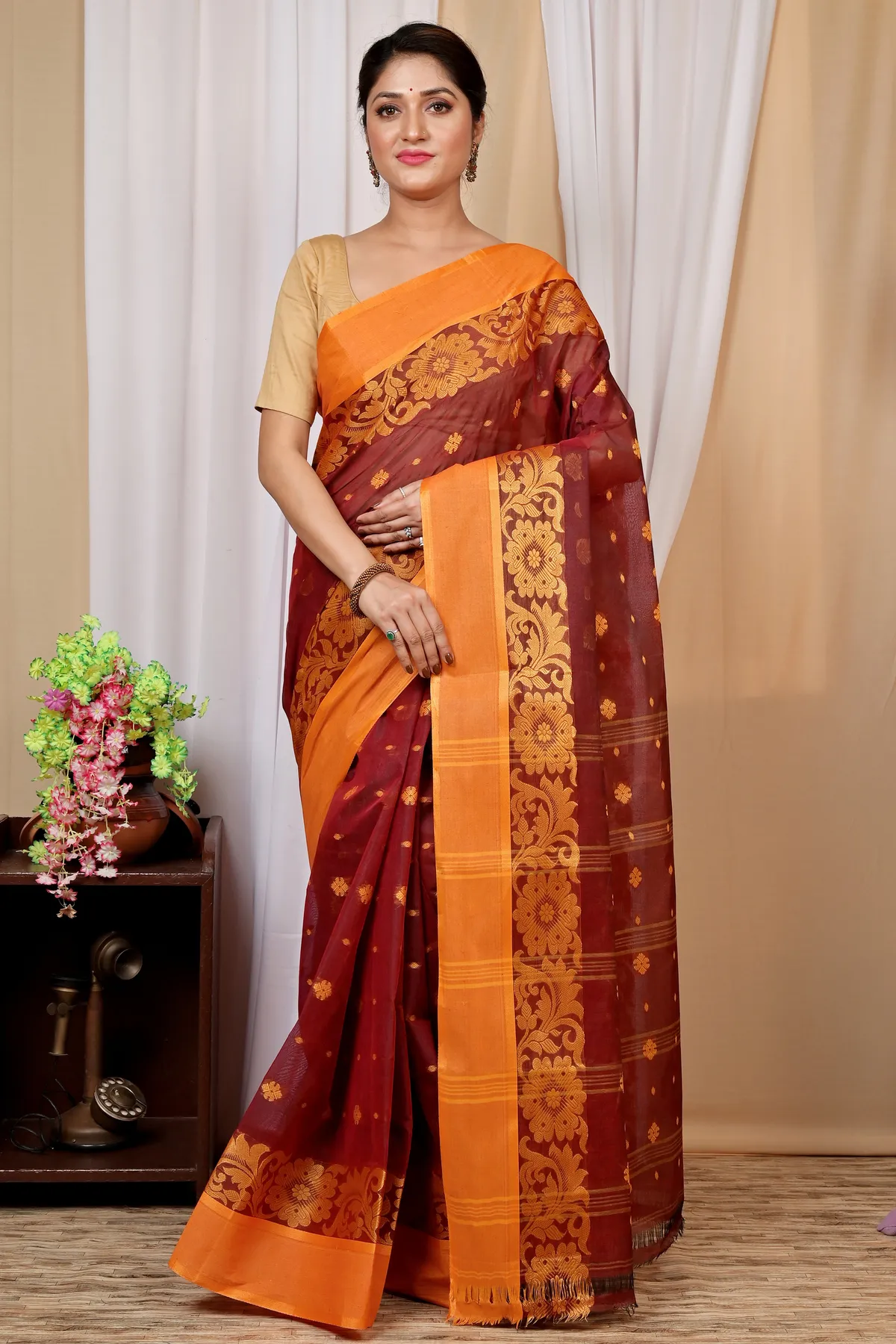 DipDiya Pure Cotton Brown Heruka Crafted by Artisans Tant Sarees