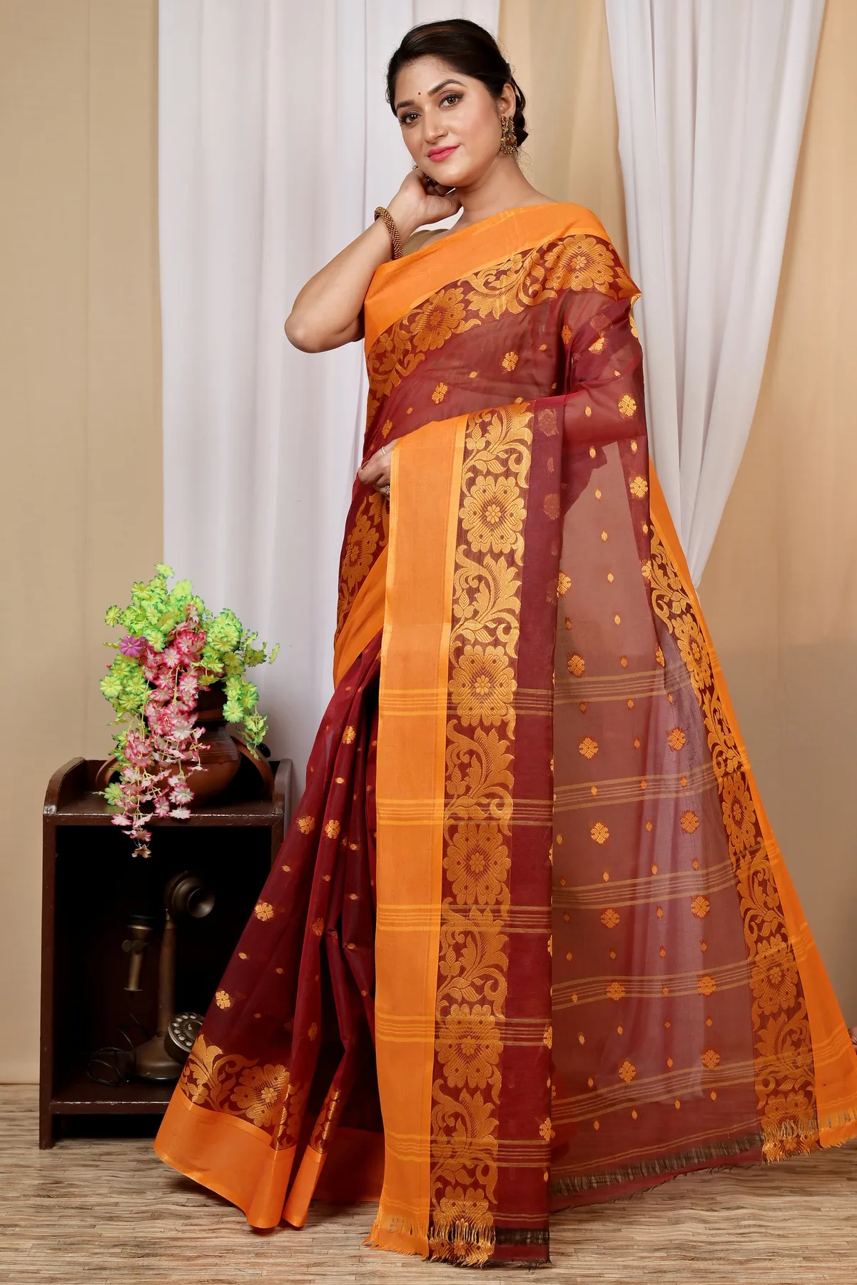 DipDiya Pure Cotton Brown Heruka Crafted by Artisans Tant Sarees