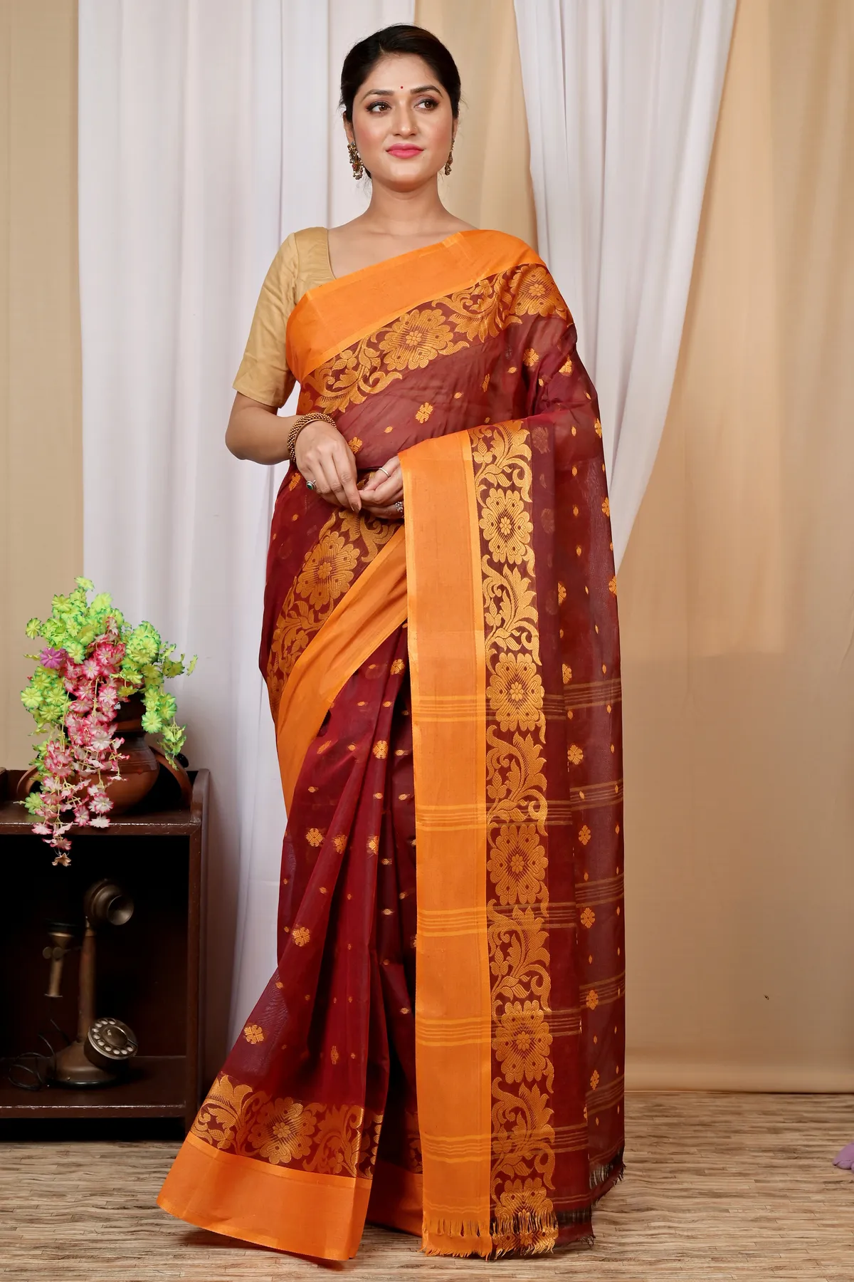 DipDiya Pure Cotton Brown Heruka Crafted by Artisans Tant Sarees