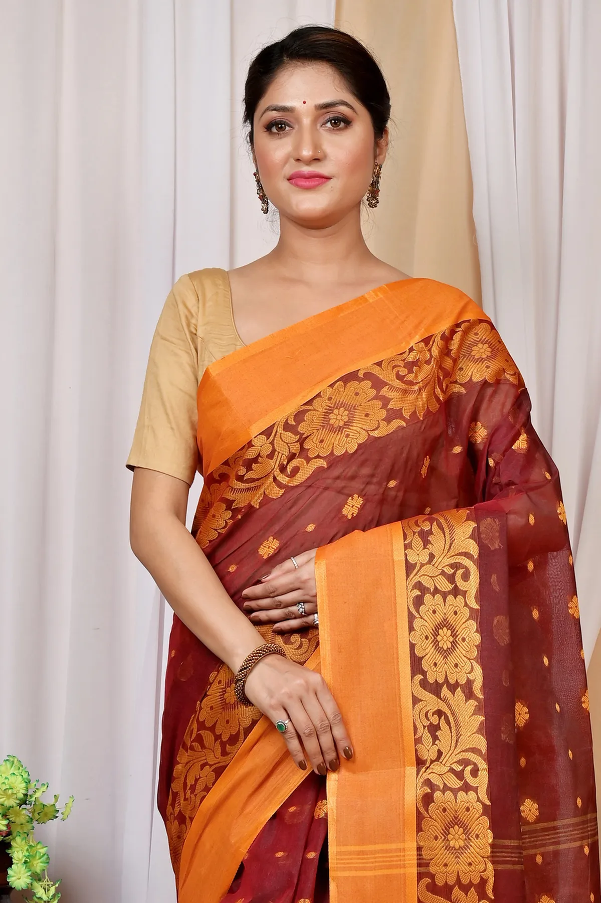 DipDiya Pure Cotton Brown Heruka Crafted by Artisans Tant Sarees