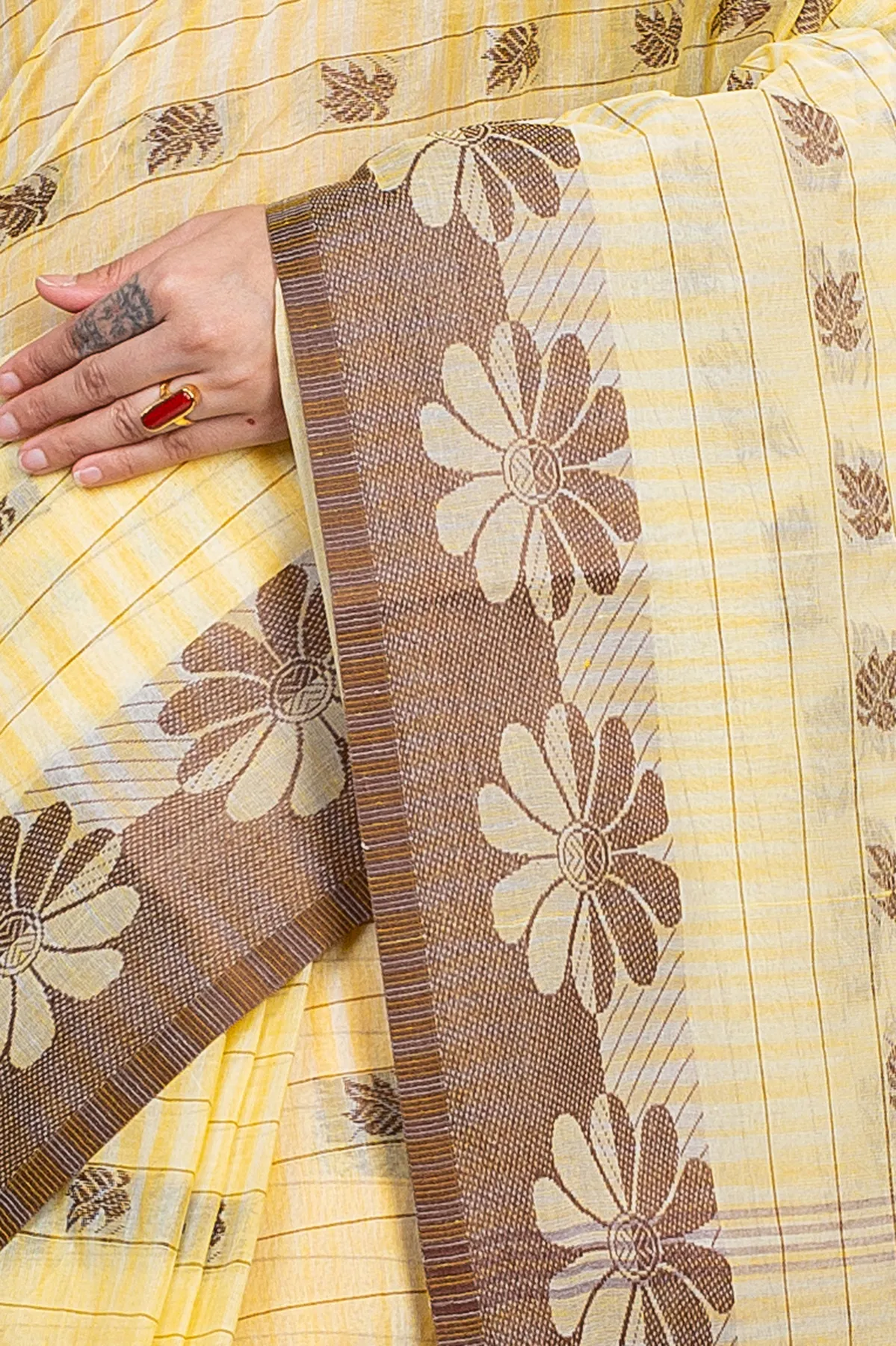 DipDiya Pure Cotton Brown KotkiTat Crafted by Artisans Tant Sarees