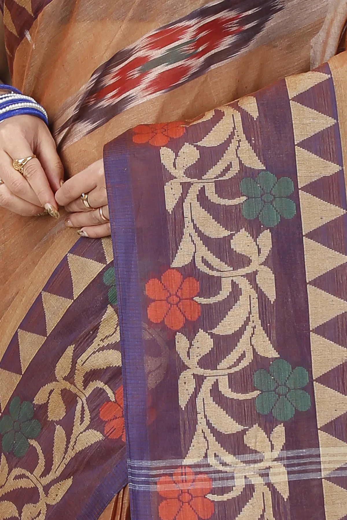 DipDiya Pure Cotton Brown Mili Masterfully Woven Tant Sarees