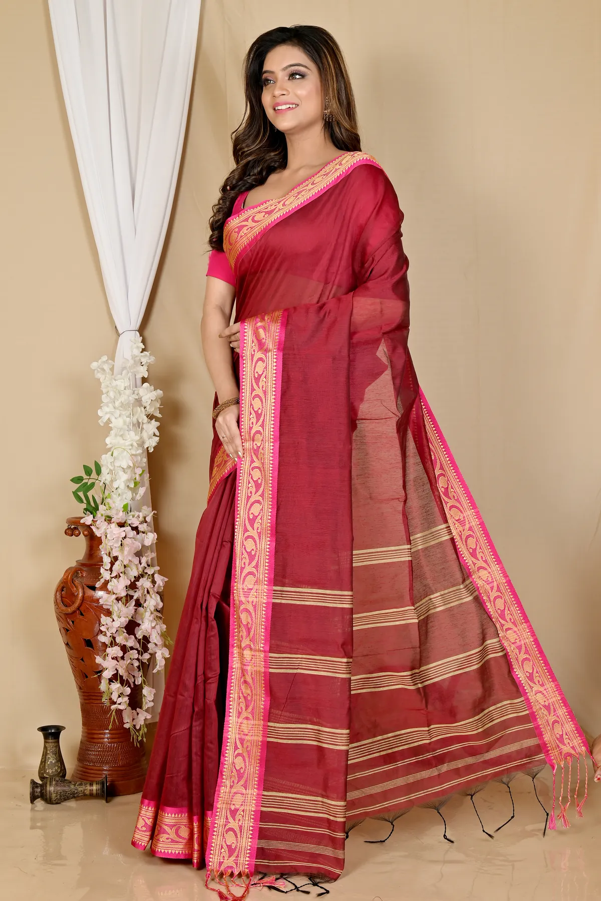 DipDiya Pure Cotton Brown Nova Essence of Bengal Handloom Sarees