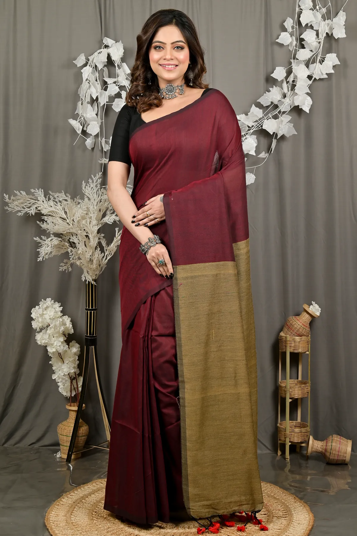 DipDiya Pure Cotton Brown ThanKhaditu Crafted with Soul Handloom Sarees