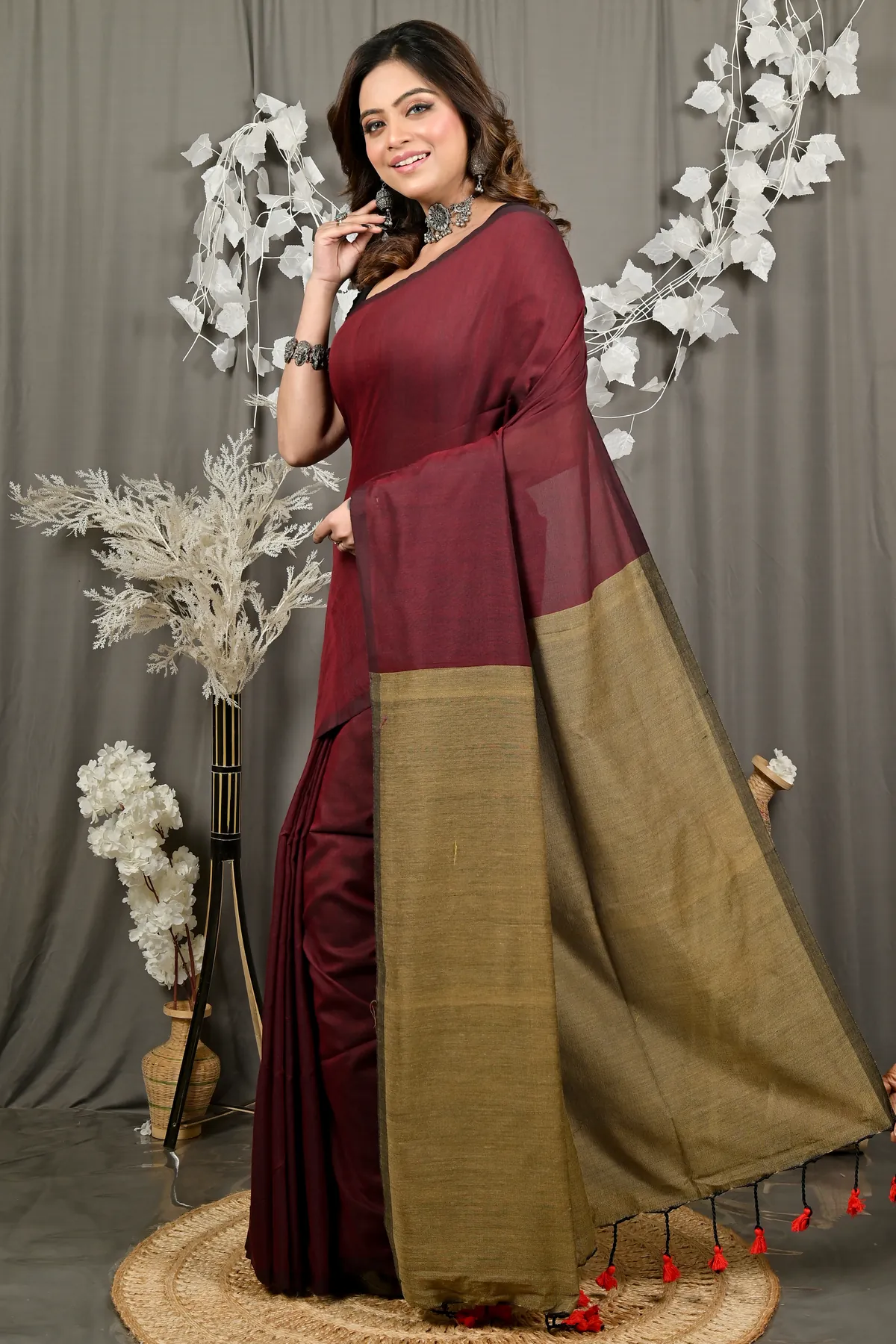 DipDiya Pure Cotton Brown ThanKhaditu Crafted with Soul Handloom Sarees