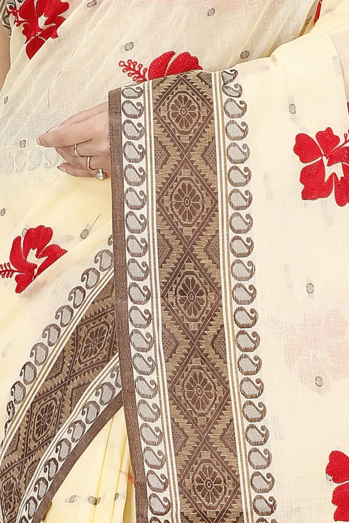 DipDiya Pure Cotton Brown White Embi Boysko Jova Timeless Elegance Embroidery Tant Sarees