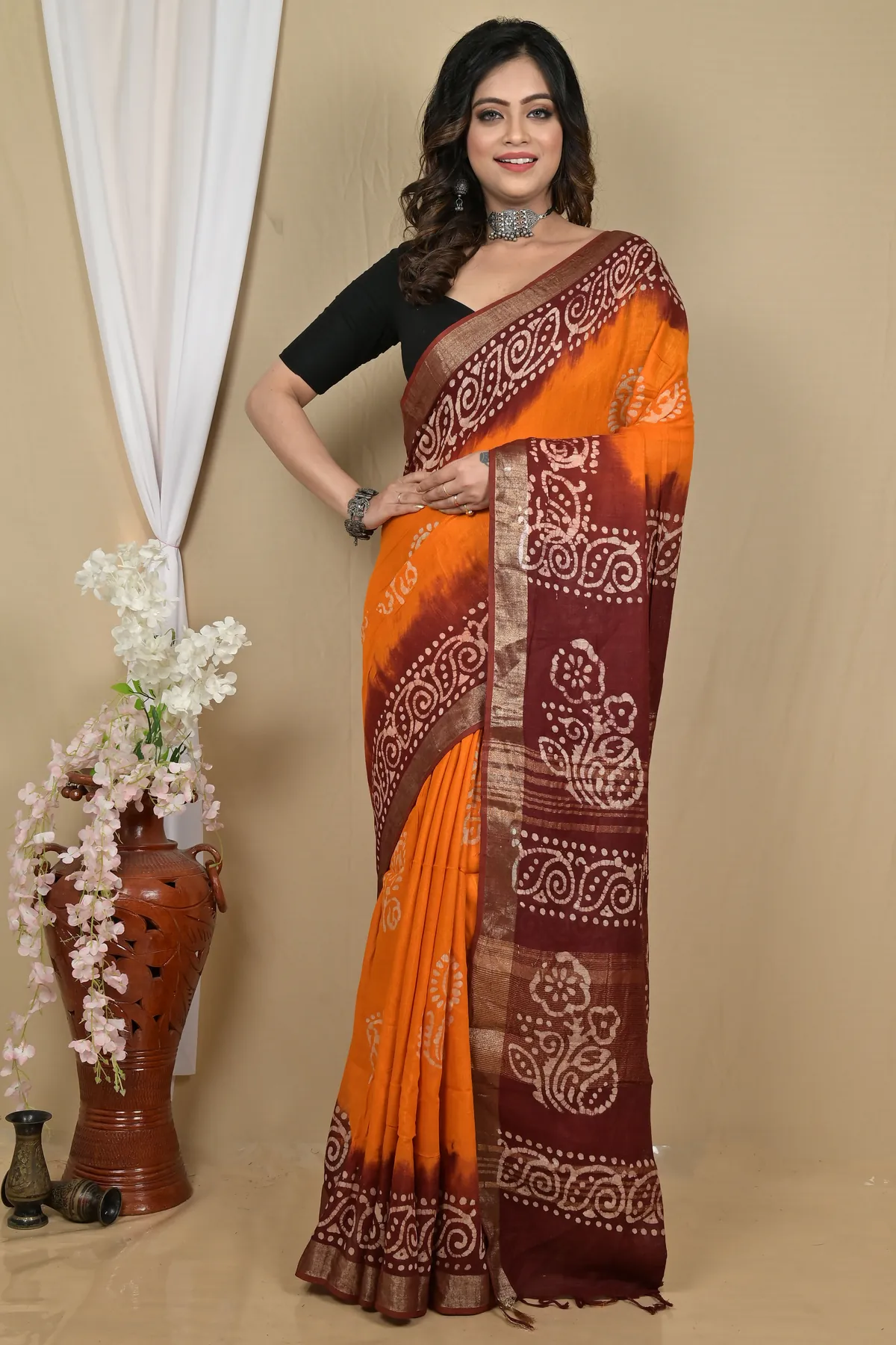 DipDiya Pure Cotton Brown Yellow Batikato Bengali Heritage Batik Print Sarees