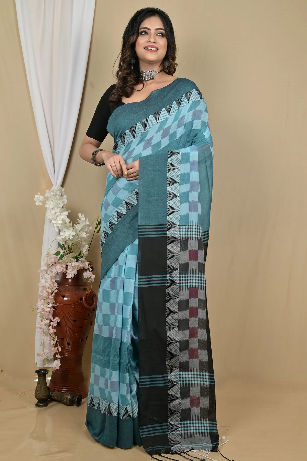 DipDiya Pure Cotton Cobalt Blue Hiran Woven by Hand Handloom Sarees