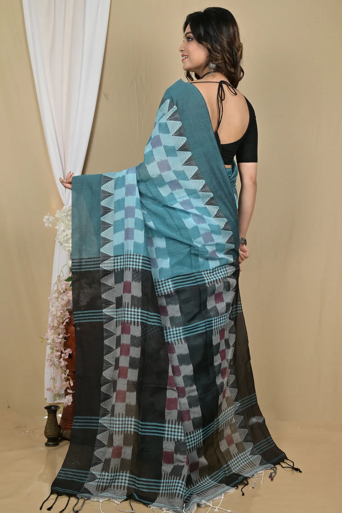 DipDiya Pure Cotton Cobalt Blue Hiran Woven by Hand Handloom Sarees