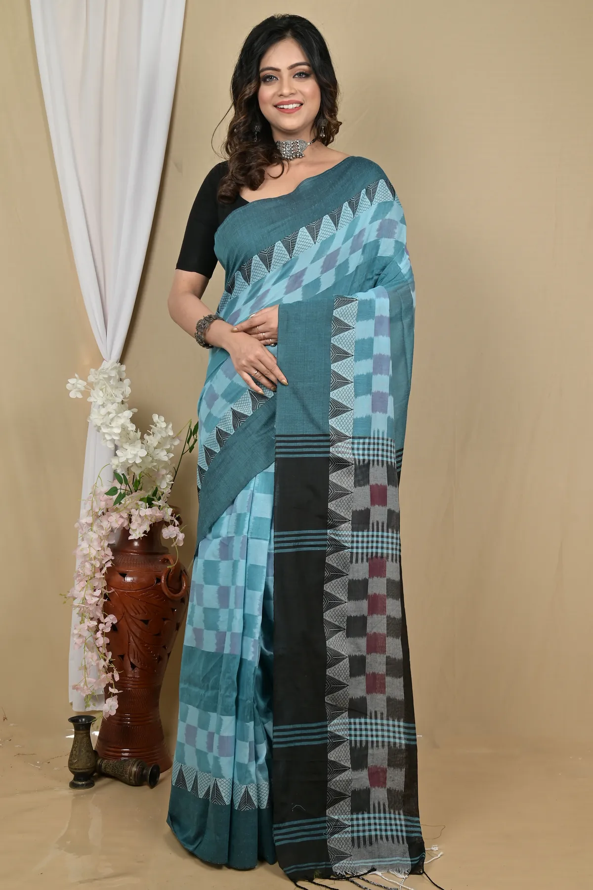 DipDiya Pure Cotton Cobalt Blue Hiran Woven by Hand Handloom Sarees