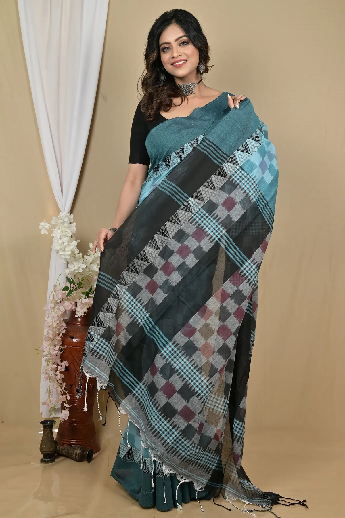 DipDiya Pure Cotton Cobalt Blue Hiran Woven by Hand Handloom Sarees