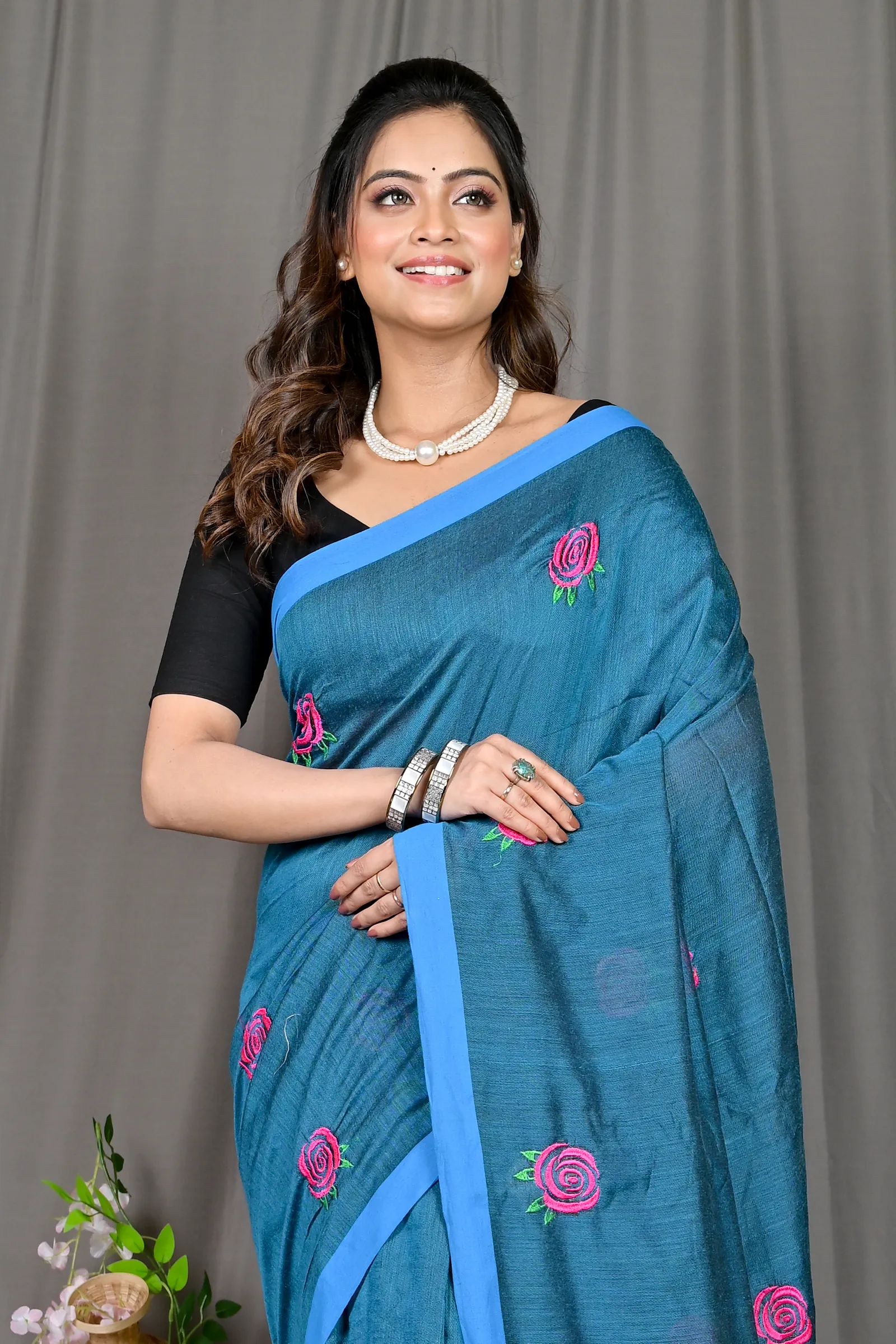 DipDiya Pure Cotton Cobalt Blue Parag Bengal in Every Thread Embroidery Handloom sarees