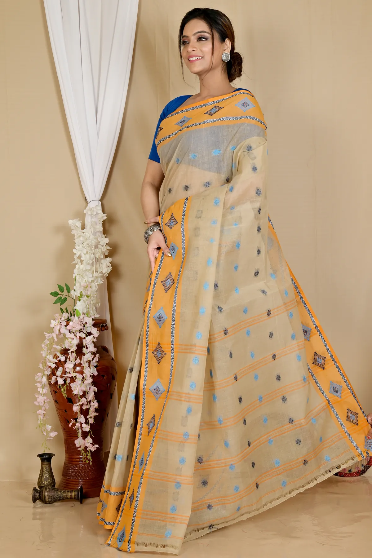 DipDiya Pure Cotton Cream Apula Rooted in Bengal Tant Sarees