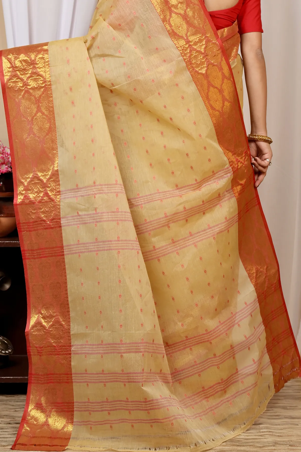 DipDiya Pure Cotton Cream Asmanito Heritage You Can Wear Tant Sarees