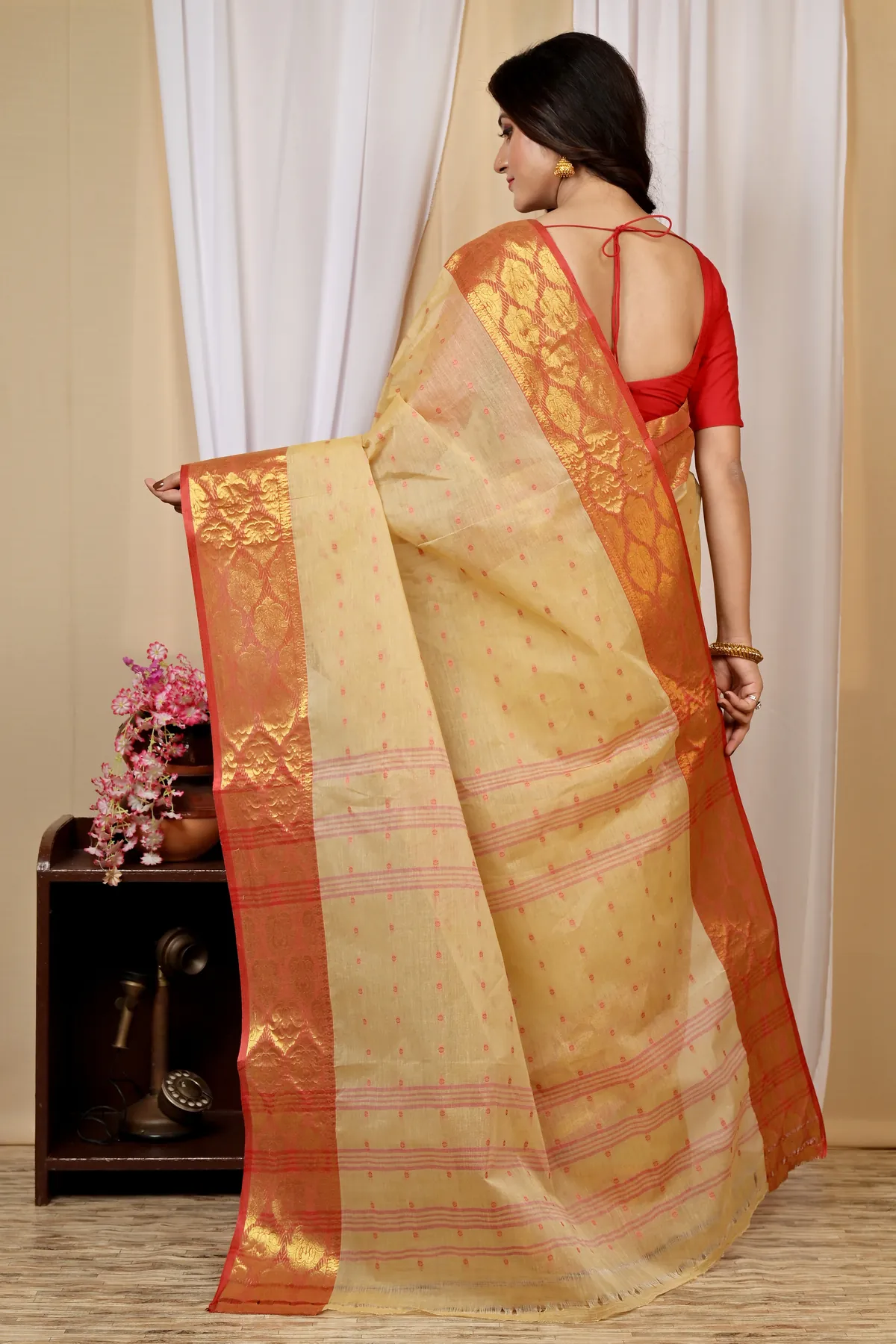 DipDiya Pure Cotton Cream Asmanito Heritage You Can Wear Tant Sarees