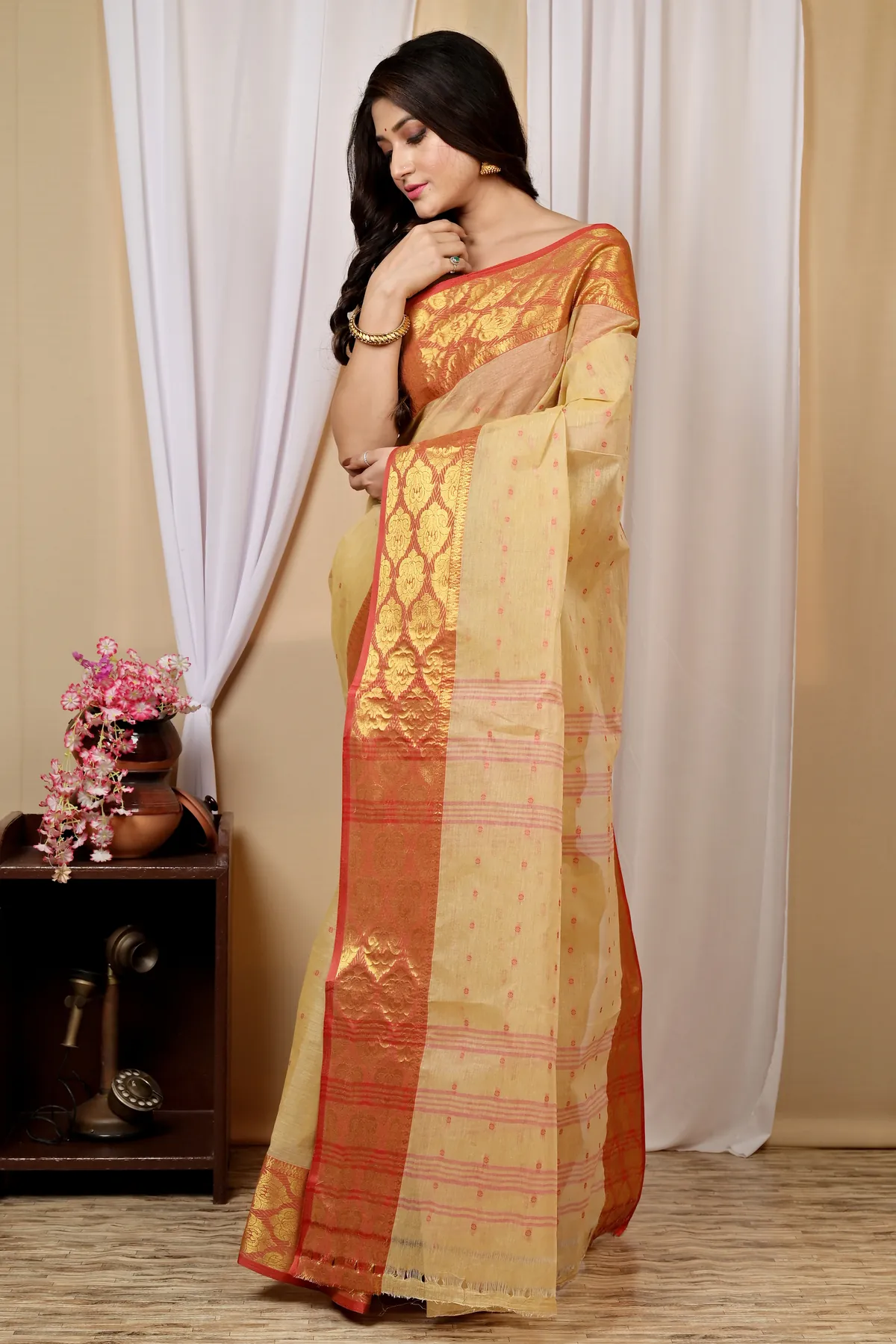 DipDiya Pure Cotton Cream Asmanito Heritage You Can Wear Tant Sarees