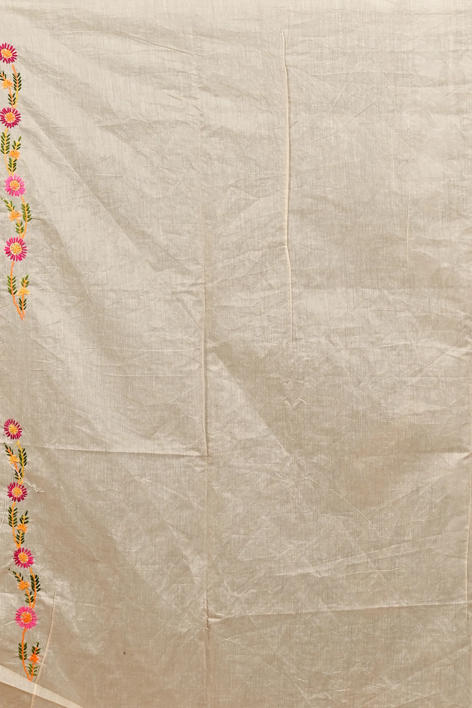 DipDiya Pure Cotton Cream Devui Stories of Bengal Kantha Stitch Sarees
