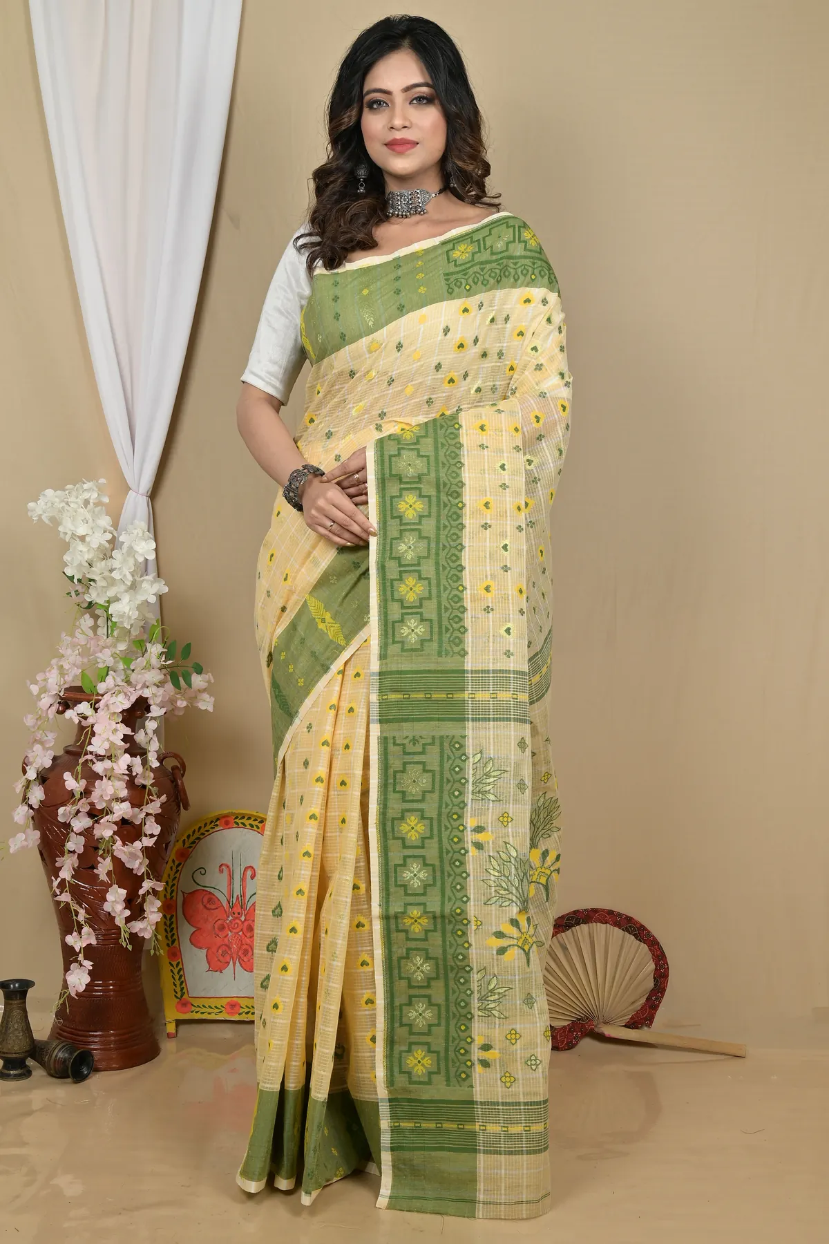 DipDiya Pure Cotton Cream Ginni Traditional Bengali Jamdani Sarees