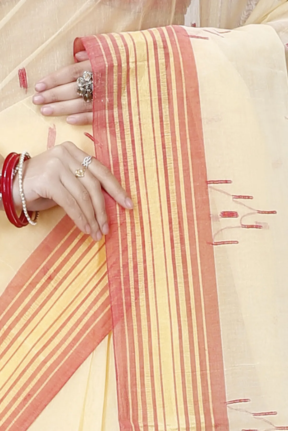 DipDiya Pure Cotton Cream Naman Timeless Bengal Tant Sarees