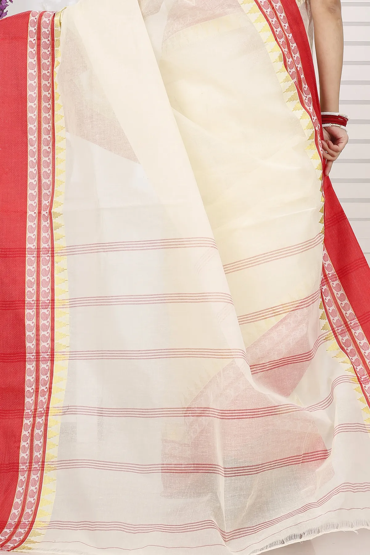 DipDiya Pure Cotton Cream Red Ethan Stories of Bengal Tant Sarees