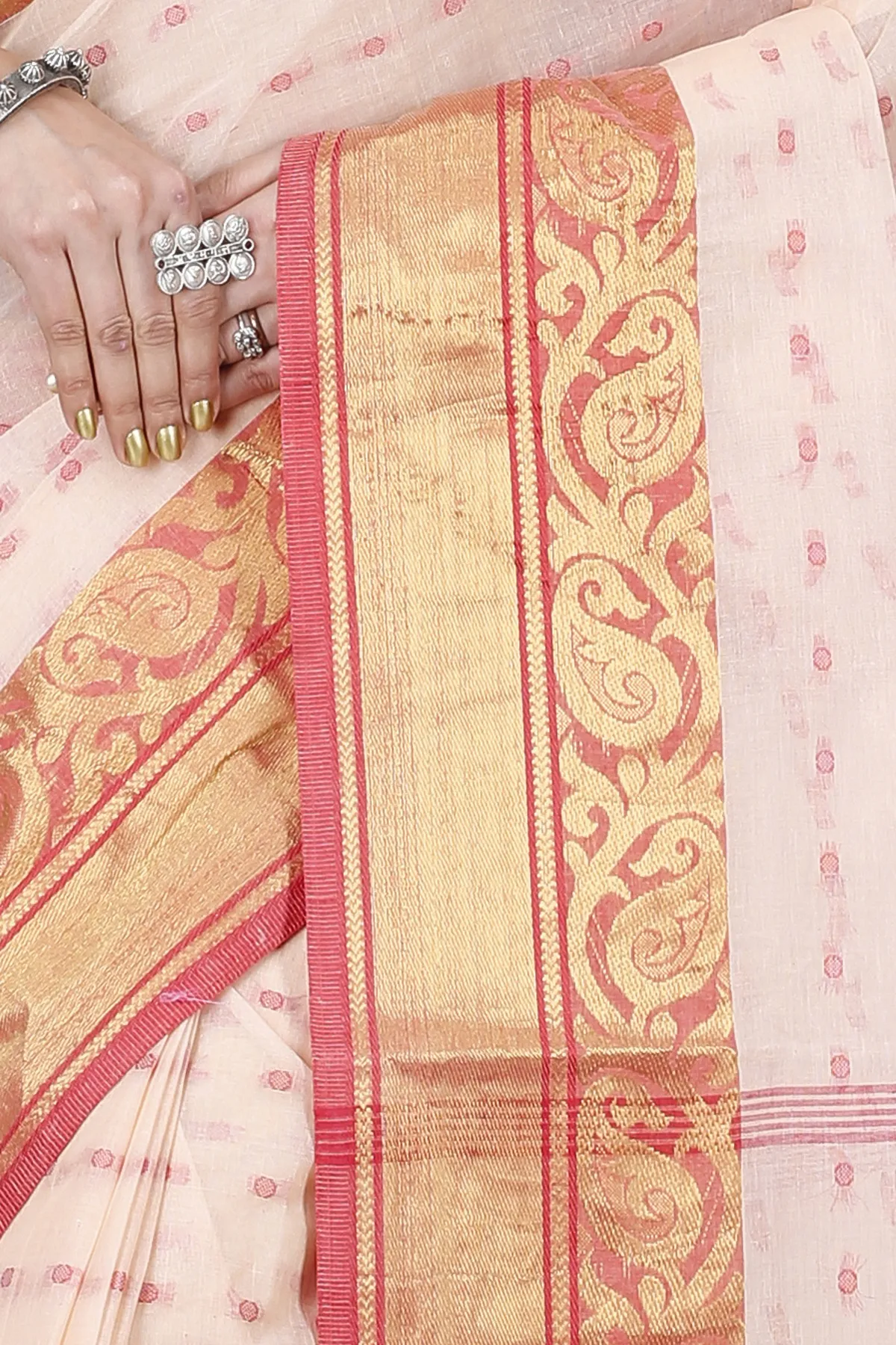 DipDiya Pure Cotton Cream Sachi Bengal in Every Thread Tant Sarees