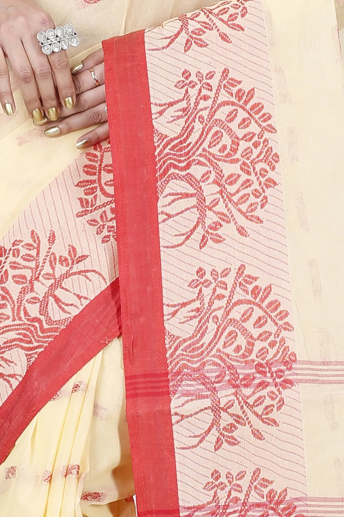 DipDiya Pure Cotton Cream Somaya Essence of Bengal Tant Sarees