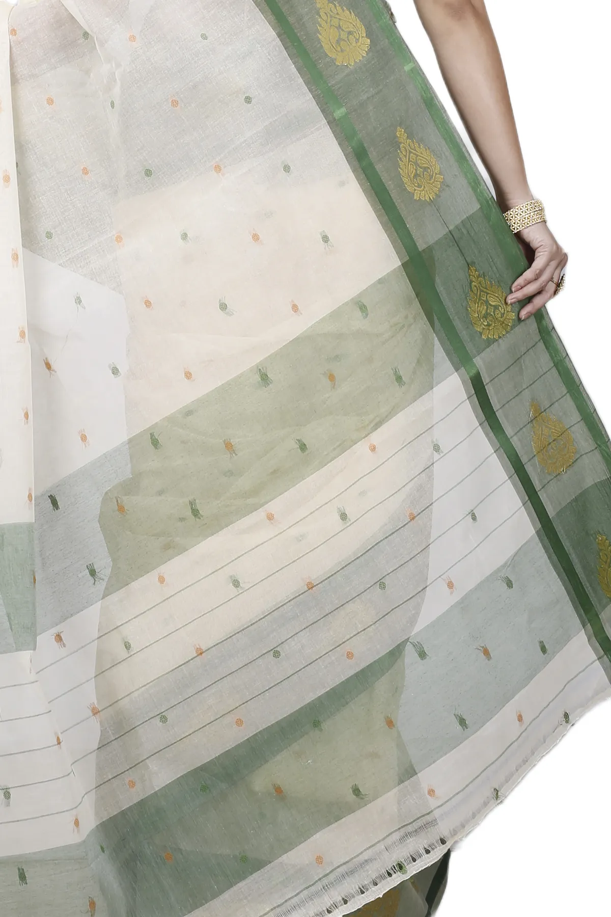 DipDiya Pure Cotton Cream Upala Rooted in Bengal Tant Sarees