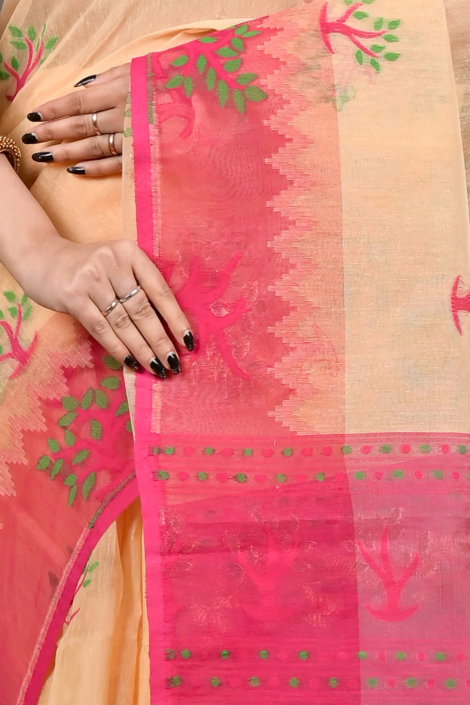 DipDiya Pure Cotton Creame Pink Fevai Heritage of Bengal Jamdani Sarees