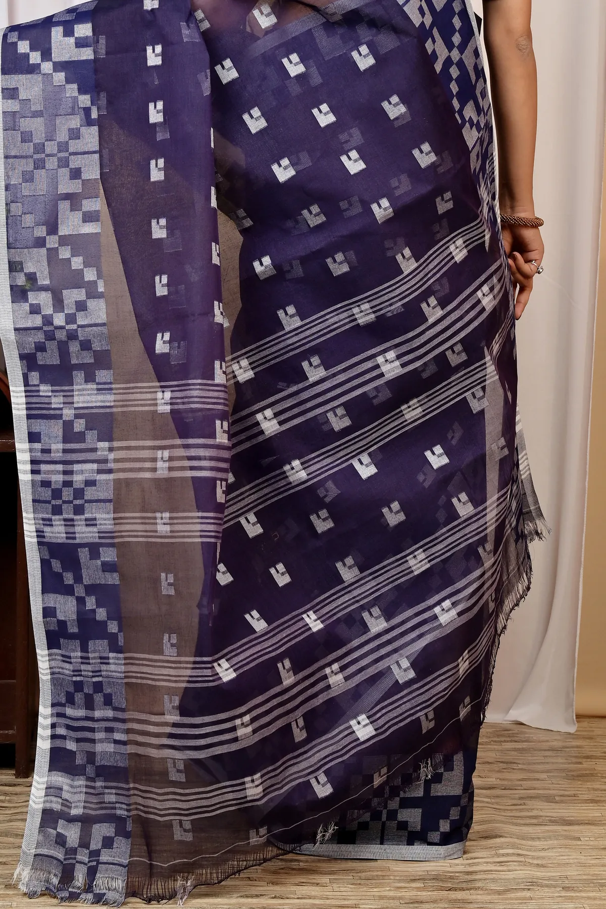 DipDiya Pure Cotton Dark Blue Aptuk Woven by Hand Tant Sarees