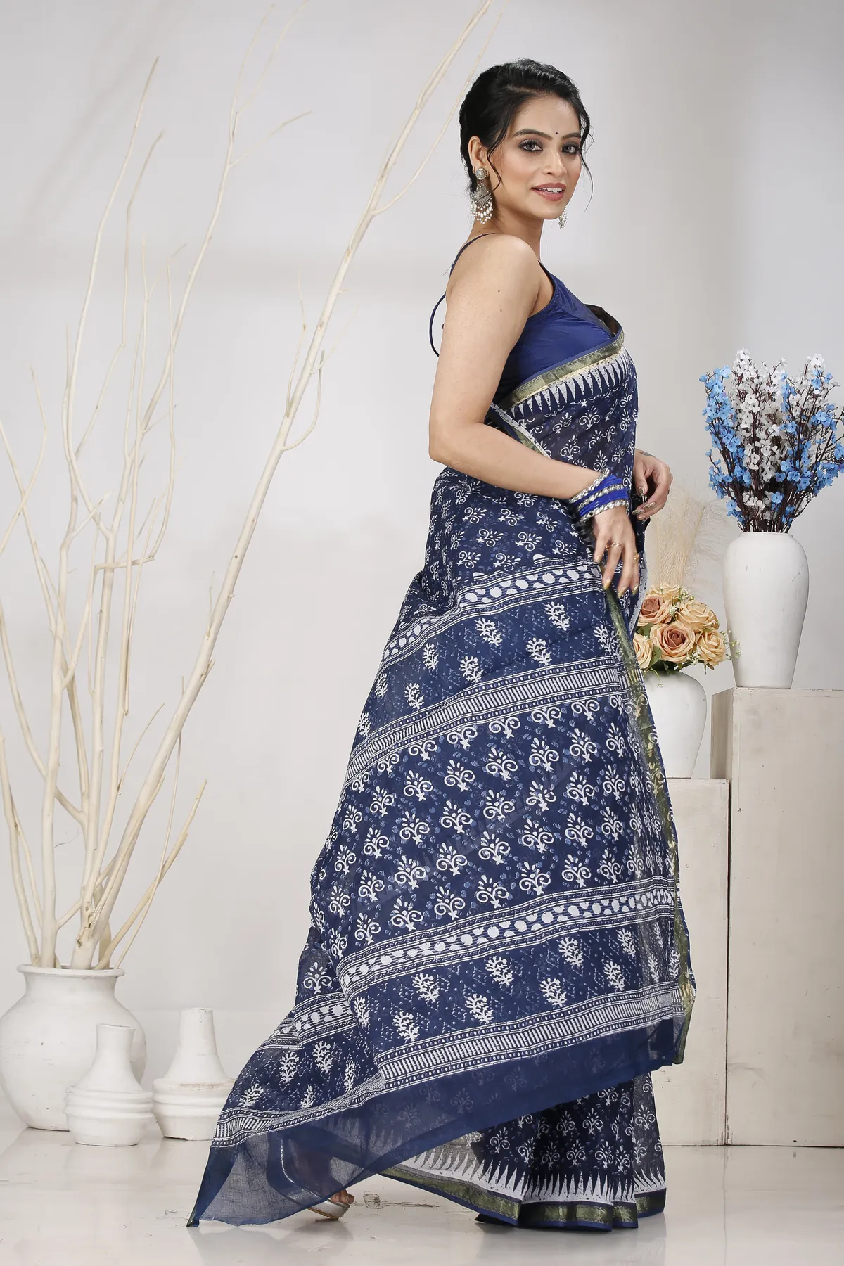 DipDiya Pure Cotton Dark Blue Mela Wrapped in Heritage Printed Handloom Sarees
