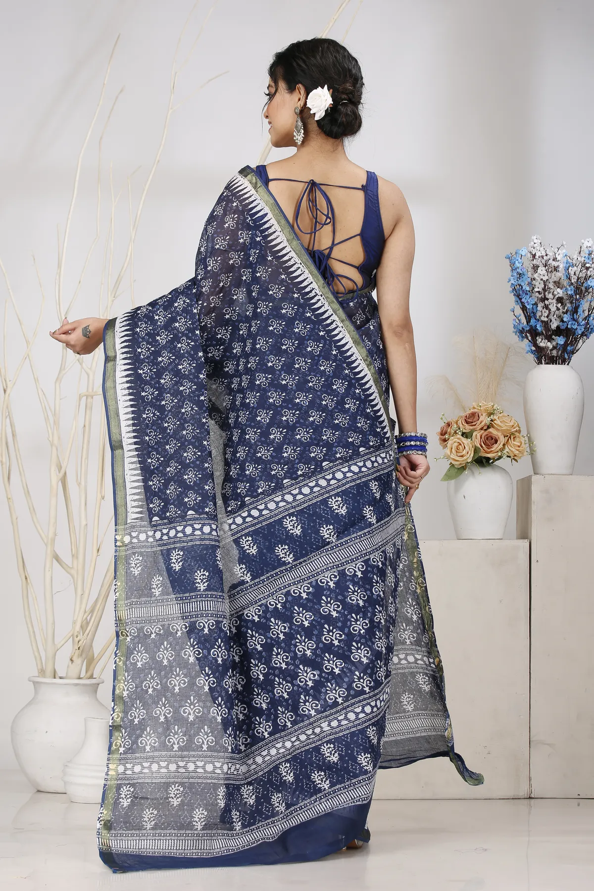 DipDiya Pure Cotton Dark Blue Mela Wrapped in Heritage Printed Handloom Sarees