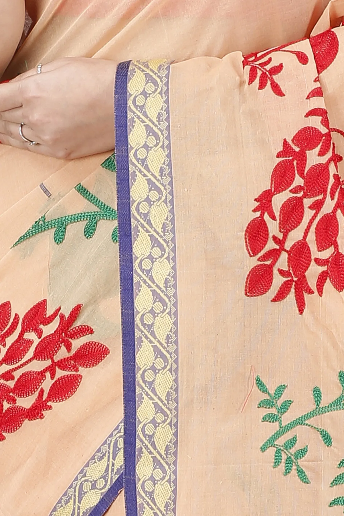 DipDiya Pure Cotton Dark Cream Embi Gaela Moyur Artisan Woven Embroidery Tant Sarees