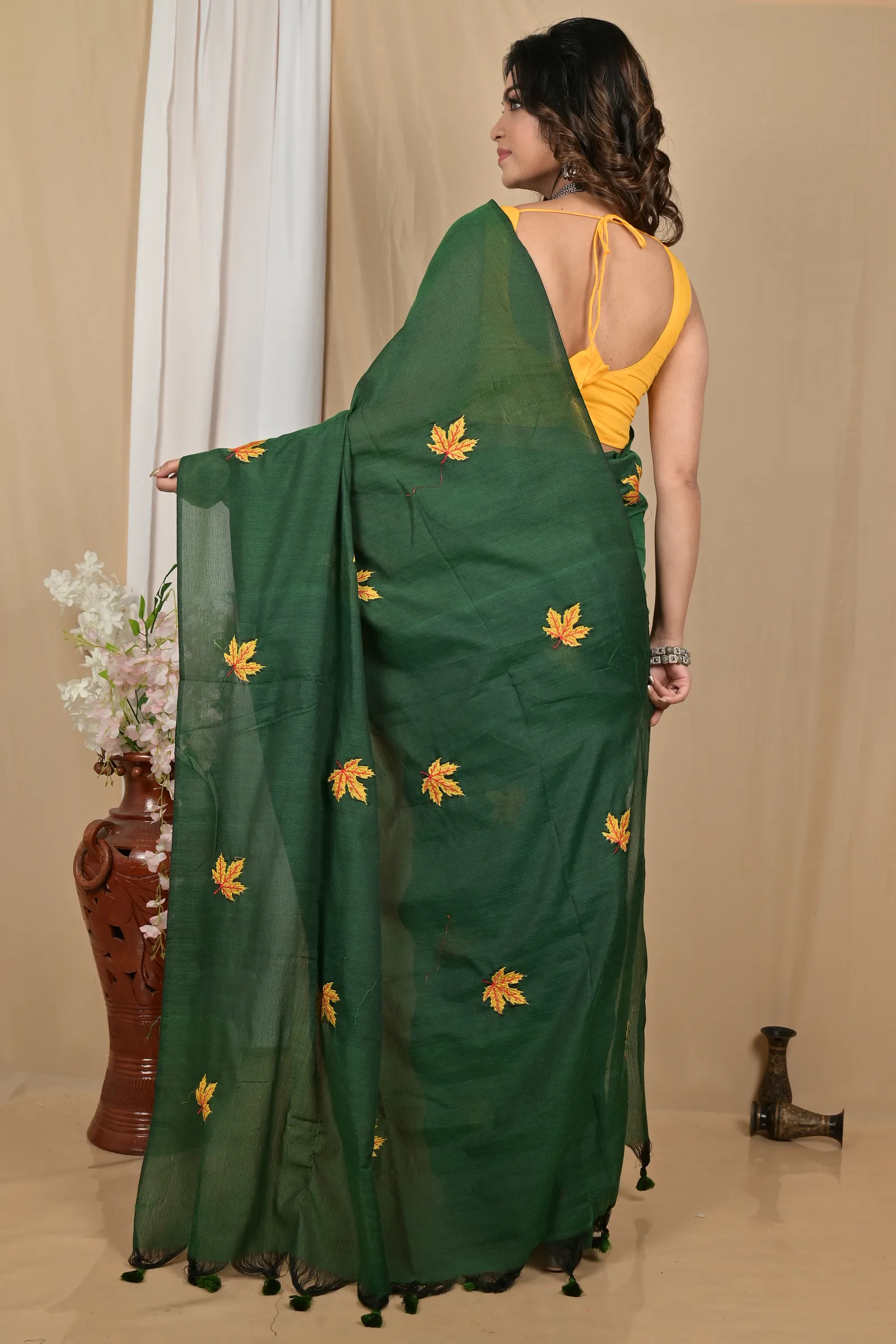 DipDiya Pure Cotton Dark Green Achrun Handloom Heritage Embroidery Handloom sarees