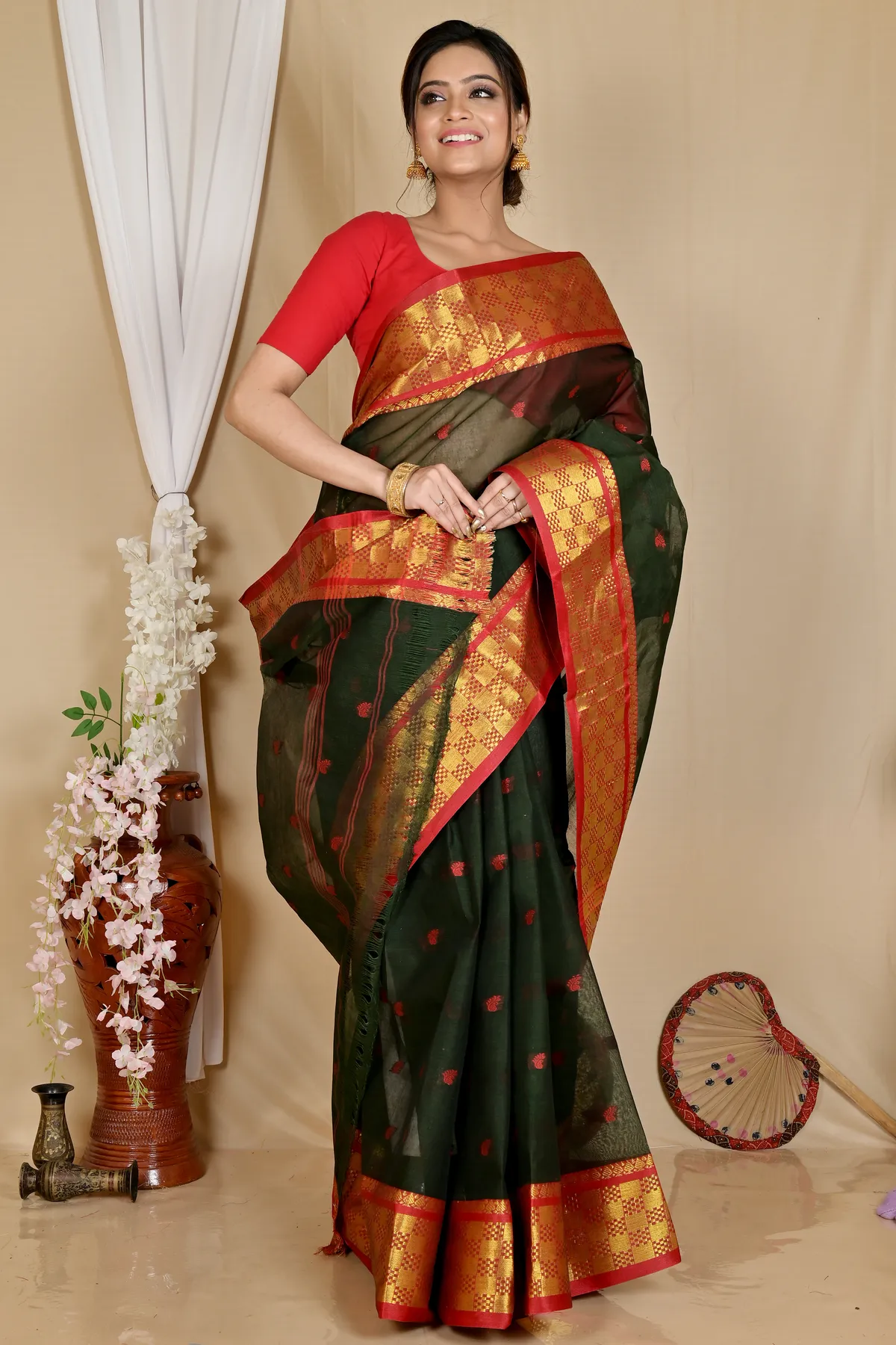 DipDiya Pure Cotton Dark Green Atula Bengal’s Legacy Tant Sarees