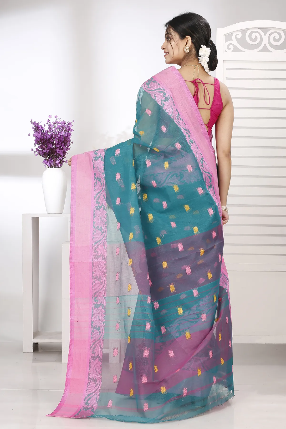 DipDiya Pure Cotton Dark Green Guti Loom to Love Tant Sarees