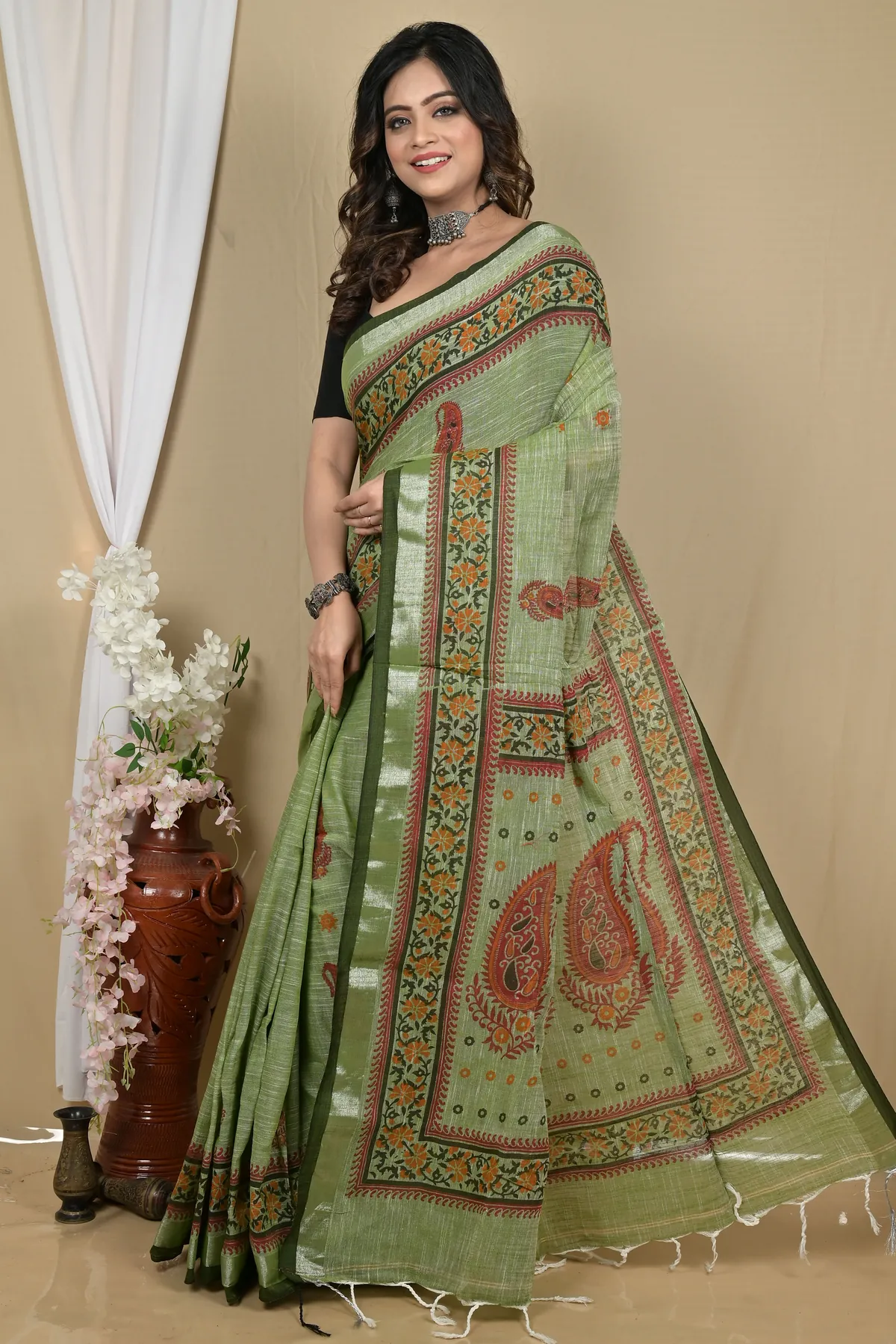 DipDiya Pure Cotton Dark Green Hilda Rooted in Bengal Printed Handloom Sarees