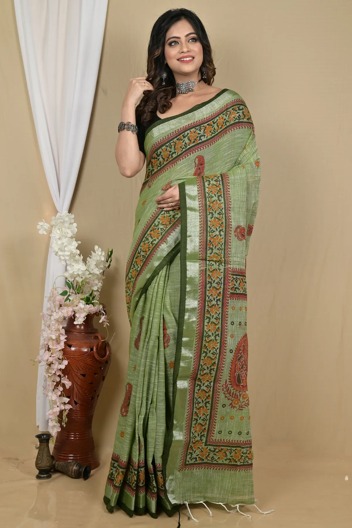 DipDiya Pure Cotton Dark Green Hilda Rooted in Bengal Printed Handloom Sarees