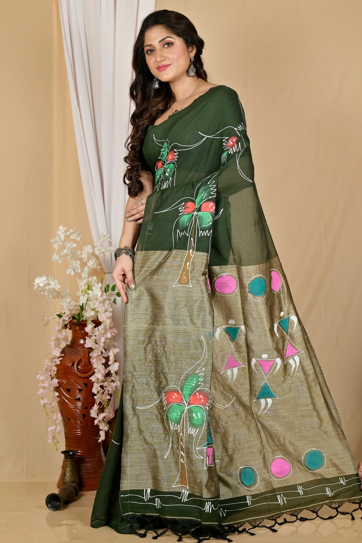 DipDiya Pure Cotton Dark Green Keshaka Woven by Hand Hand Painted Sarees