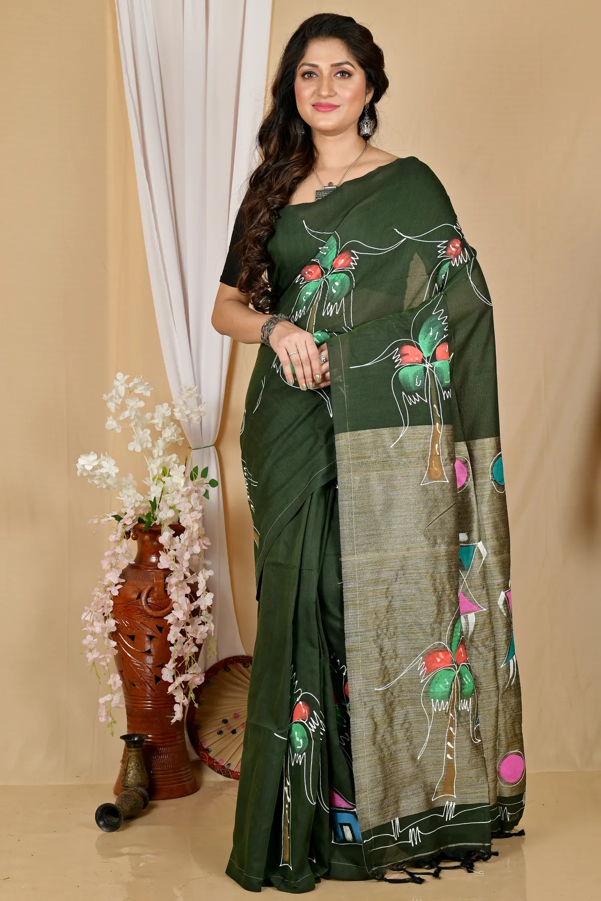 DipDiya Pure Cotton Dark Green Keshaka Woven by Hand Hand Painted Sarees