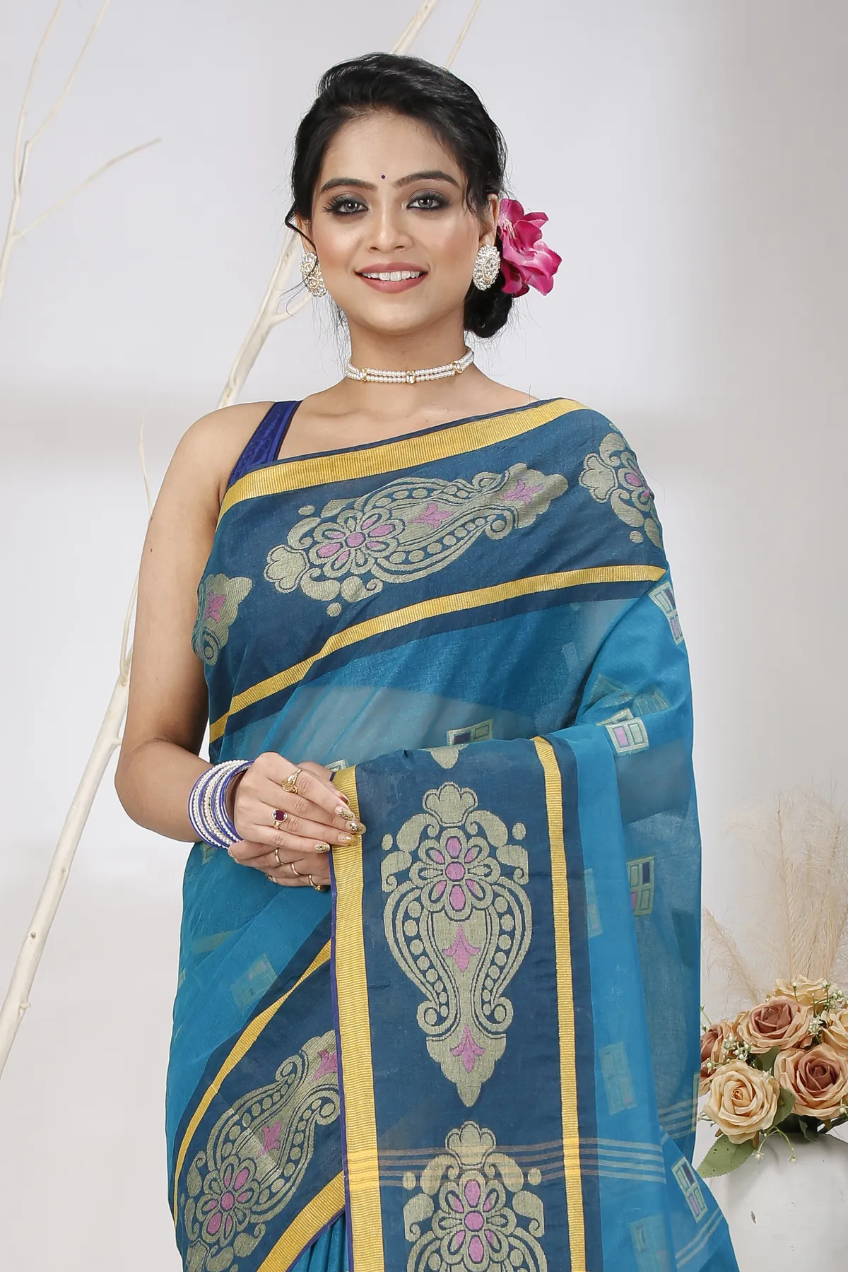 DipDiya Pure Cotton Dark Green Mitul The Bengali Classic Tant Sarees