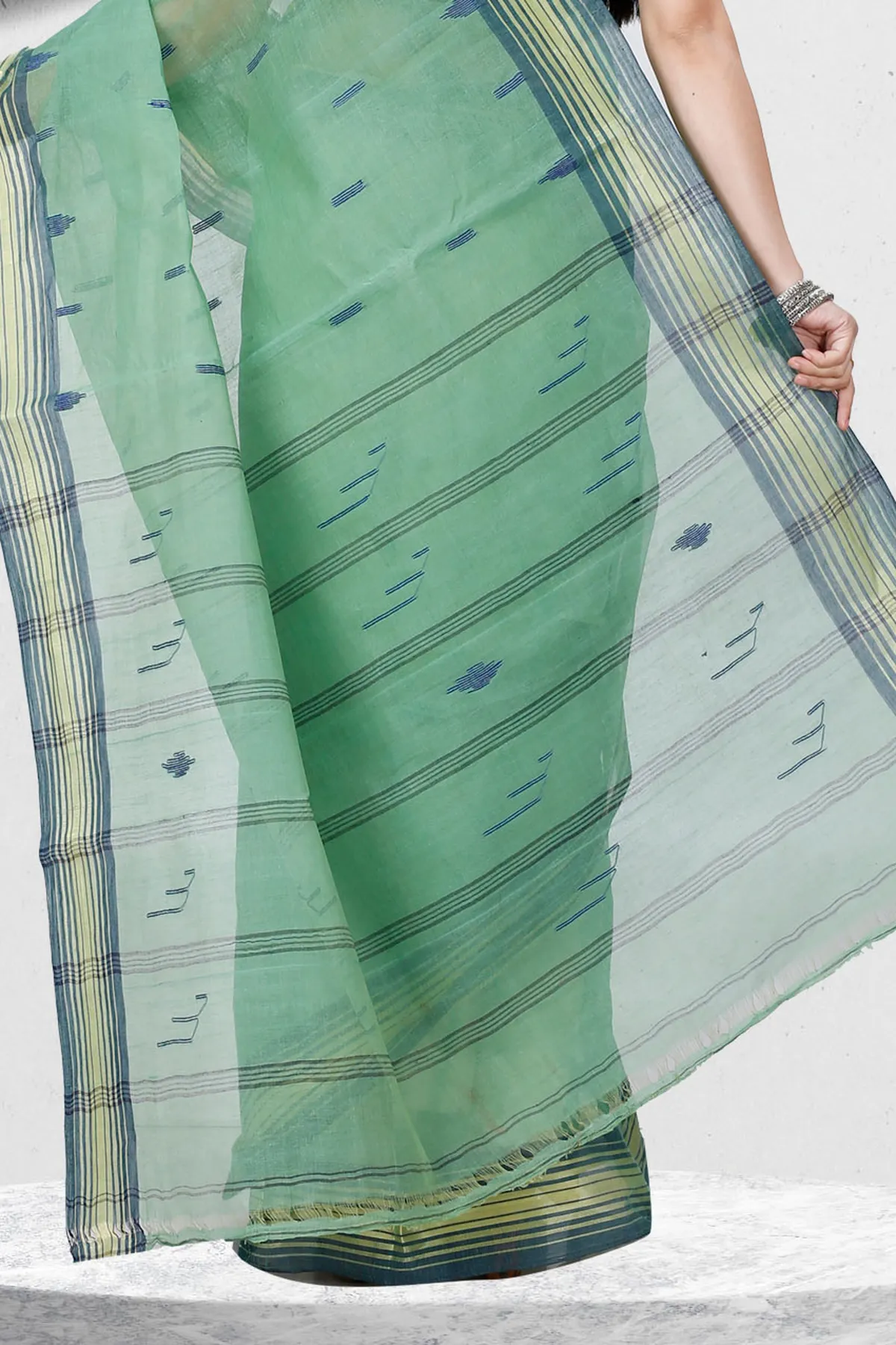 DipDiya Pure Cotton Dark Green Naman The Bengali Classic Tant Sarees