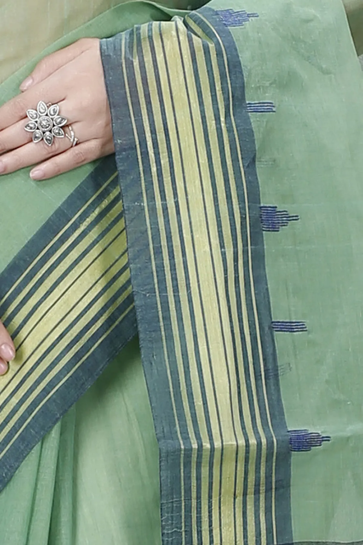 DipDiya Pure Cotton Dark Green Naman The Bengali Classic Tant Sarees