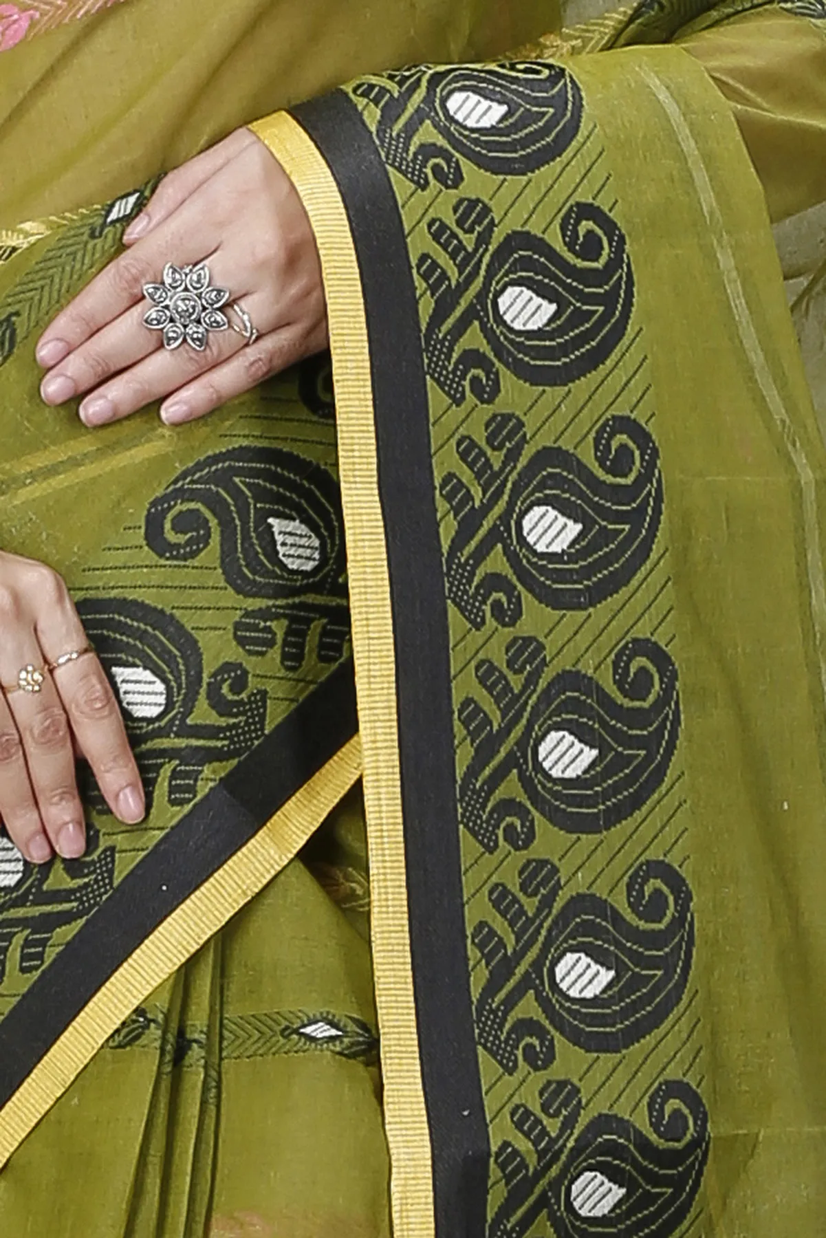 DipDiya Pure Cotton Dark Green Nehan Grace of Bengal Tant Sarees