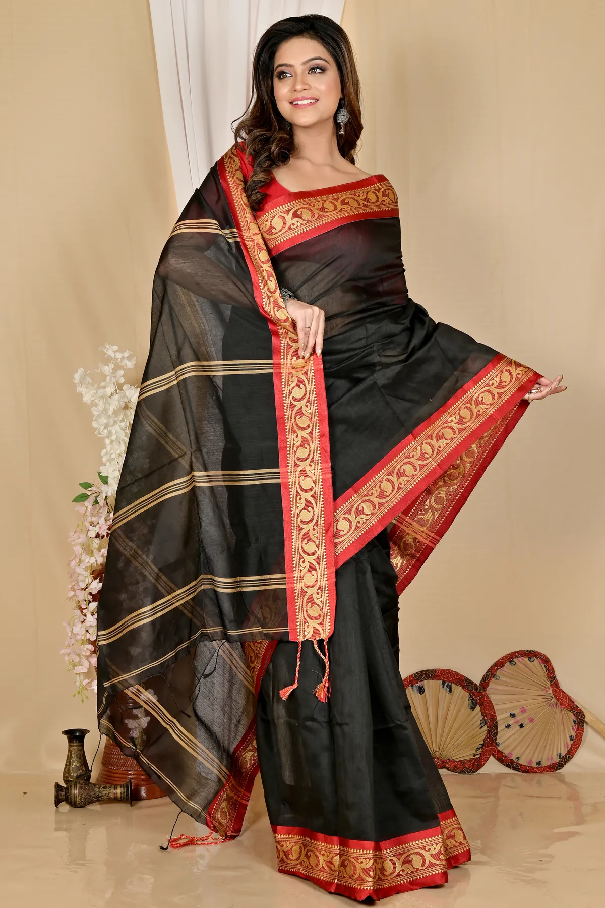 DipDiya Pure Cotton Dark Green Nova Crafted with Soul Handloom Sarees