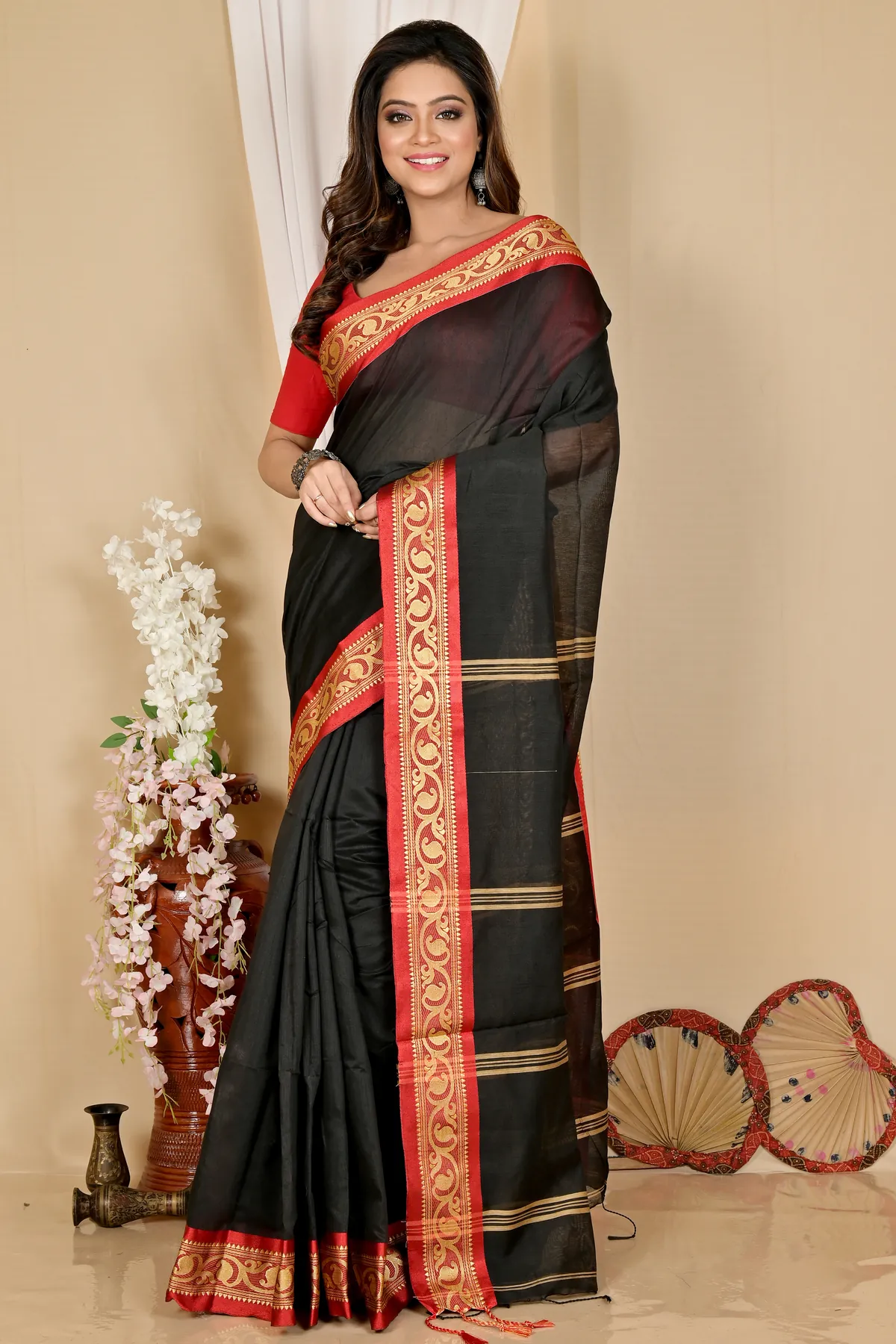 DipDiya Pure Cotton Dark Green Nova Crafted with Soul Handloom Sarees