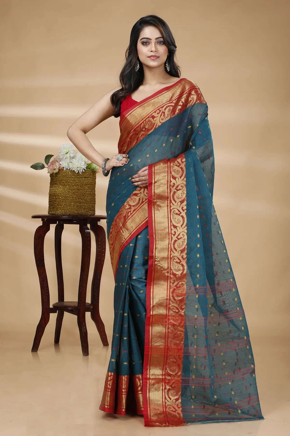 DipDiya Pure Cotton Dark Green Sachi Grace of Bengal Tant Sarees