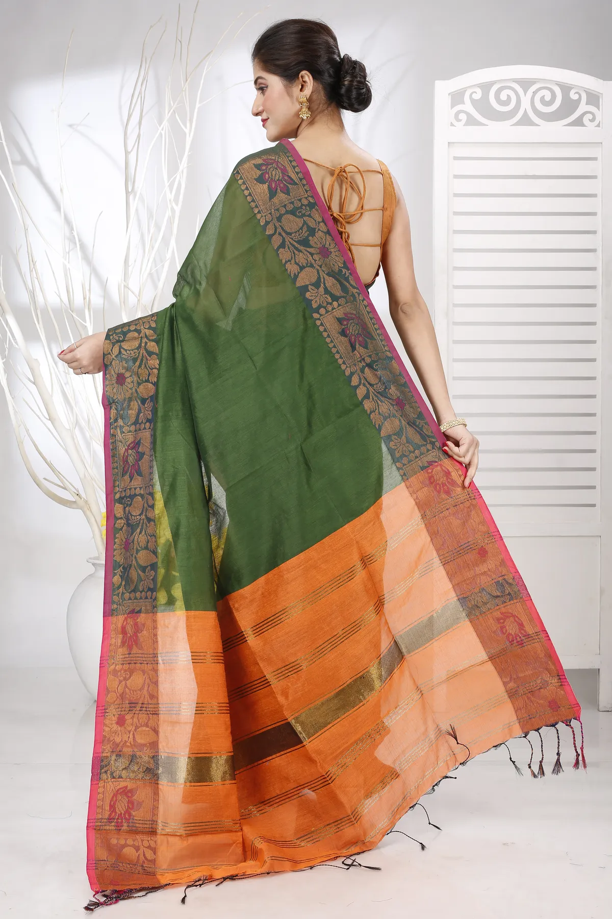 DipDiya Pure Cotton Dark Green Swarno Elegant by Tradition Handloom Sarees